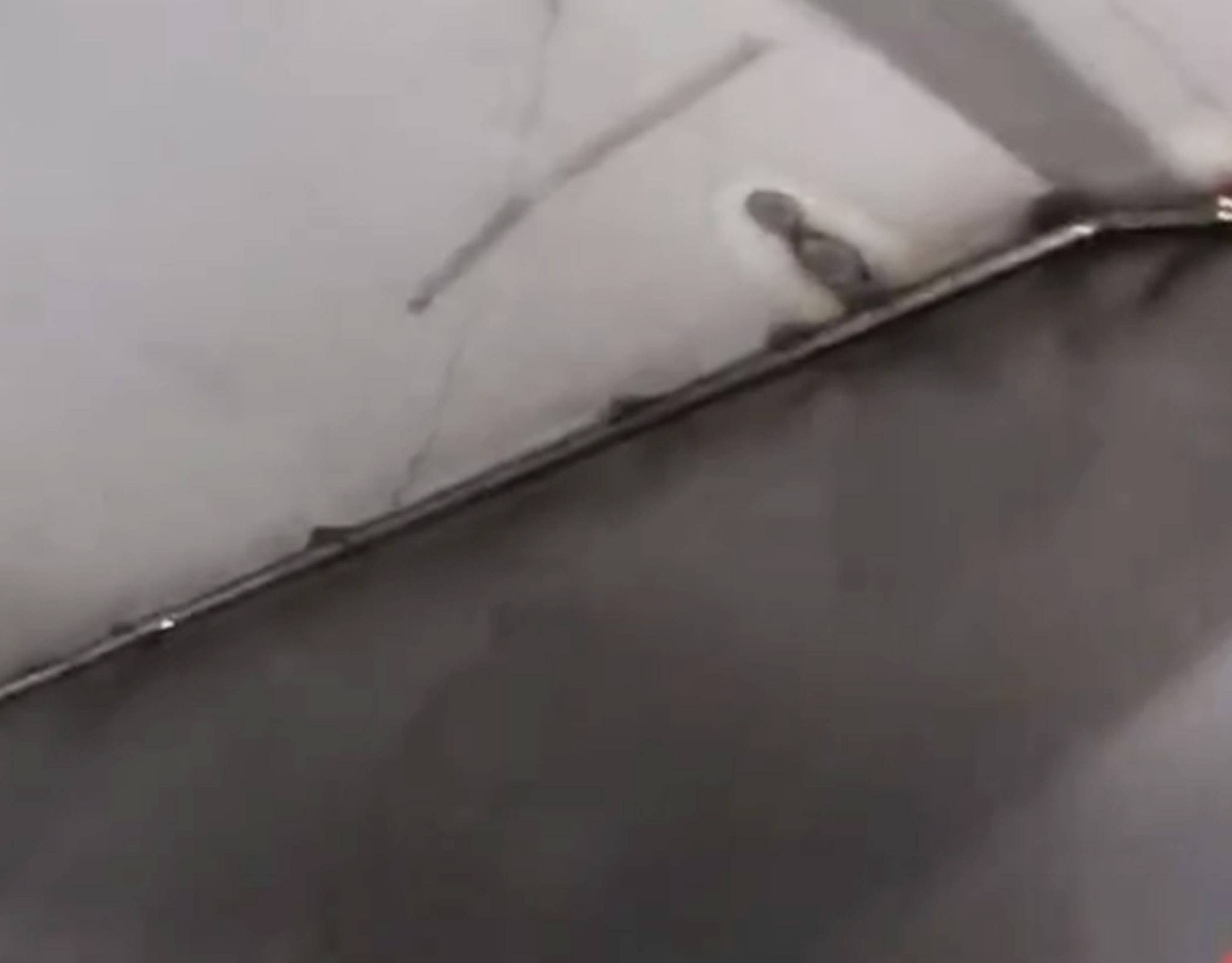 手持式激光焊接機-機柜鈑金件焊接